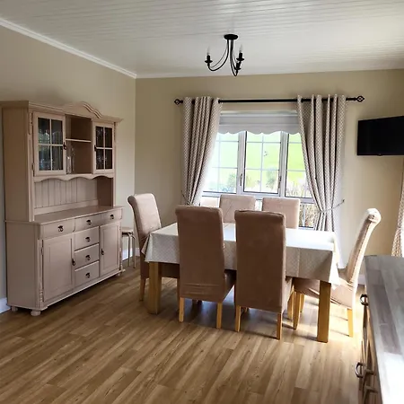 Cosy Family * Burnfoot